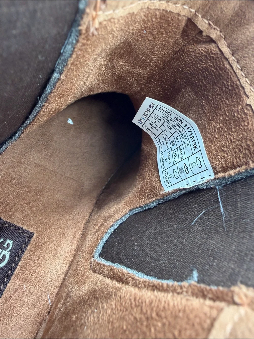 UGG Perry Waterproof Chelsea Boot 4